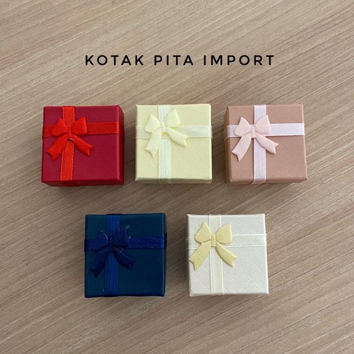 Kotak cincin single motif pita lucu cocok untuk kado hadiah cewek pacar