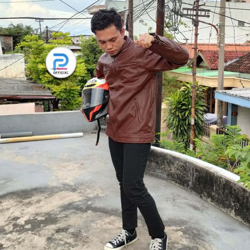 JAKET OSCAR PRIA JAKET KULIT PRIA SINTETIS JAKET RAIDING MODEL TERBARU JAKET KULIT SANTAI/HENGOUT/SANMORI JAKET KULIT MODEL TERBARU JAKET KULIT KUALITAS PREMIUM JAKET KULIT HITAM POLOS JAKET KULIT JUMBO PRIA