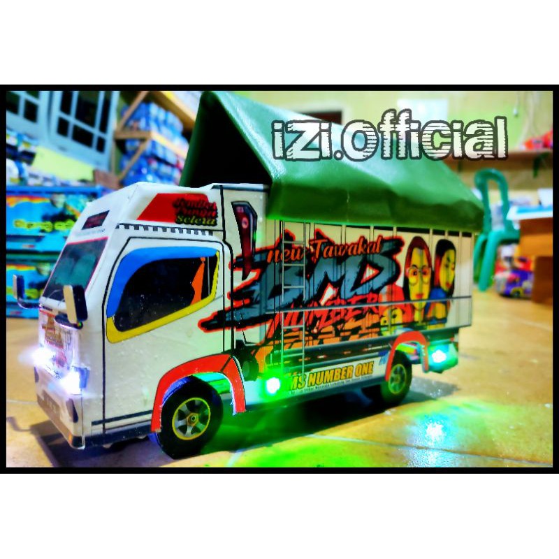 Miniatur Truk New Tawakal Dilengkapi Lampu &amp; Terpal // Bisa Oleng