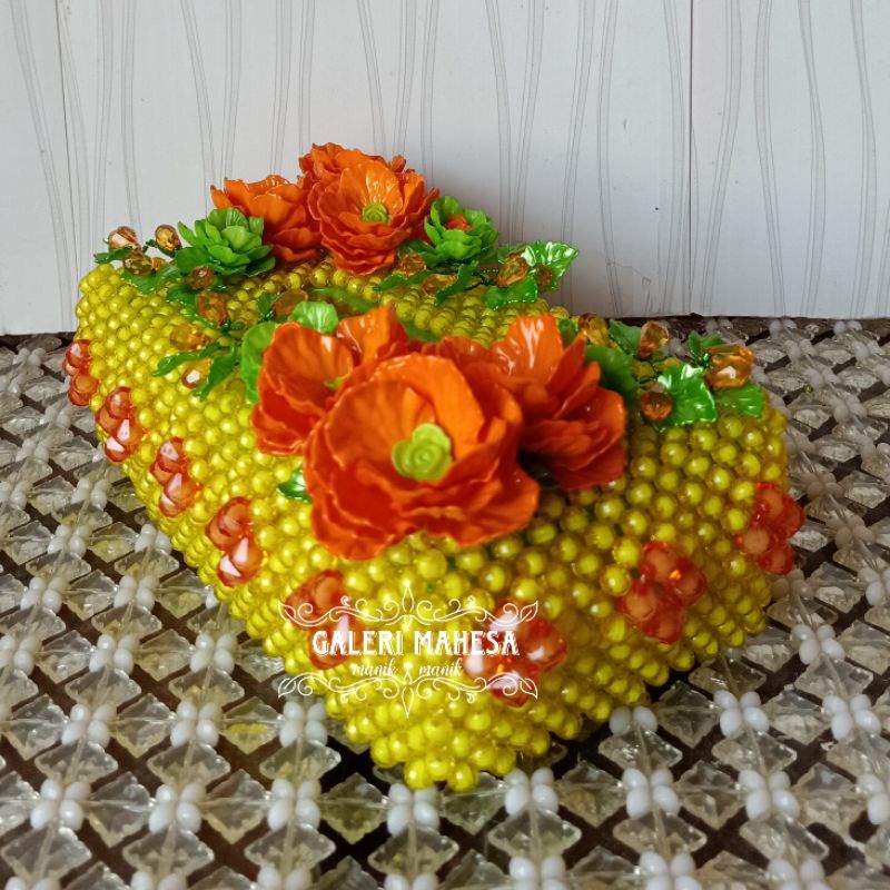 kotak tisu manik-manik bunga besar (siap pakai)