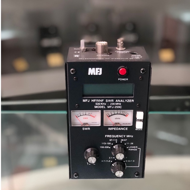 MFJ 259C ANTENNA ANALYZER : 0.5-230MHZ SWR/FC:UHF-F