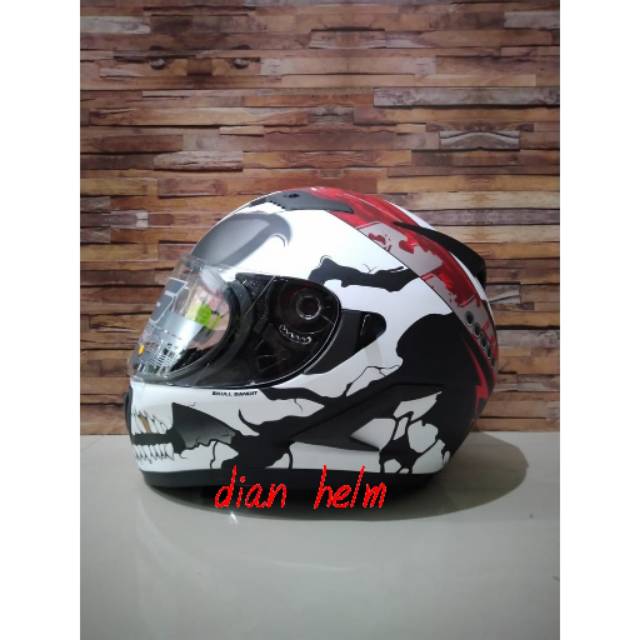 Helm NJS flat visor Skull bandit