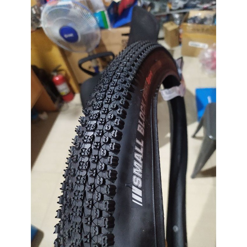 SP12D Ban luar 26 x 2.10 Kenda SMALL BLOCK EIGHT SPORT premium SEMI KEVLAR RINGAN