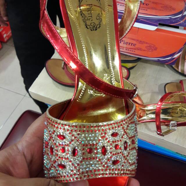 Sendal heels st pierre