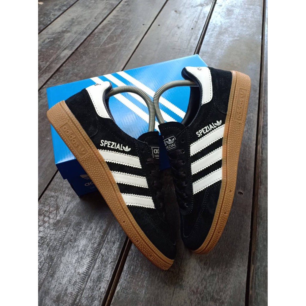Sepatu Pria Adidas Spezial Black Gum tag In Vietnam Premium Sepatu Pria Trend Diskon running Shoes m