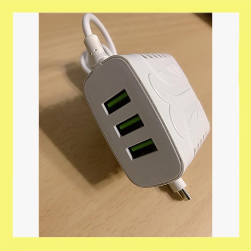 FS TC TRAVEL CHARGER LED SUPER Y CHARGING 3.1A 3 USB +1 KABEL