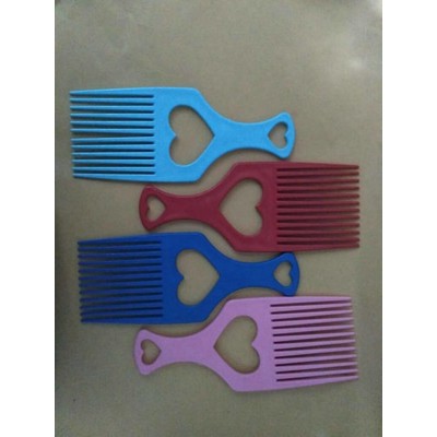 sisir rambut / sisir garpu / sisit garfu