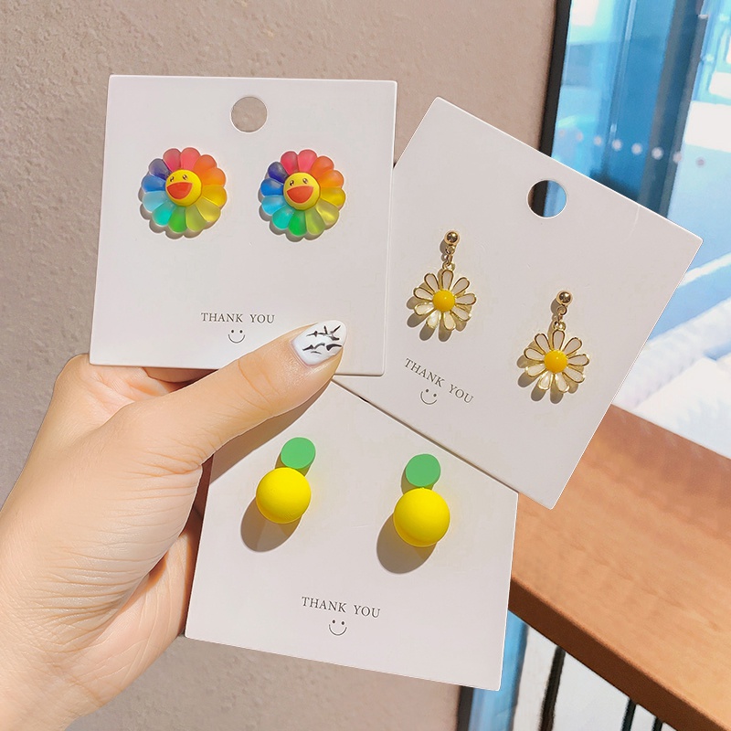 Anting Stud Bentuk Bunga Kecil Gaya Korea