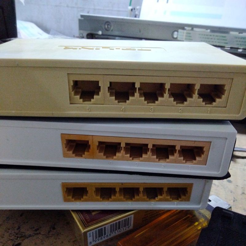 switch hub TP-LINK 5port bekas