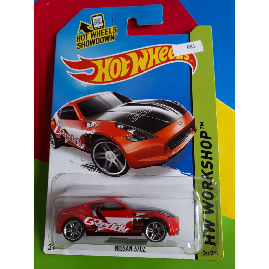 Hotwheels Nissan 370z Merah