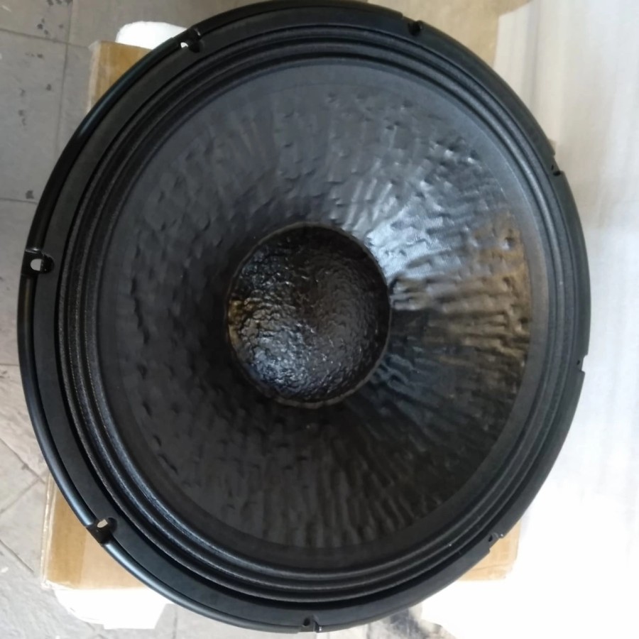 Speaker component /komponen WOOFER RCF 18 x 600