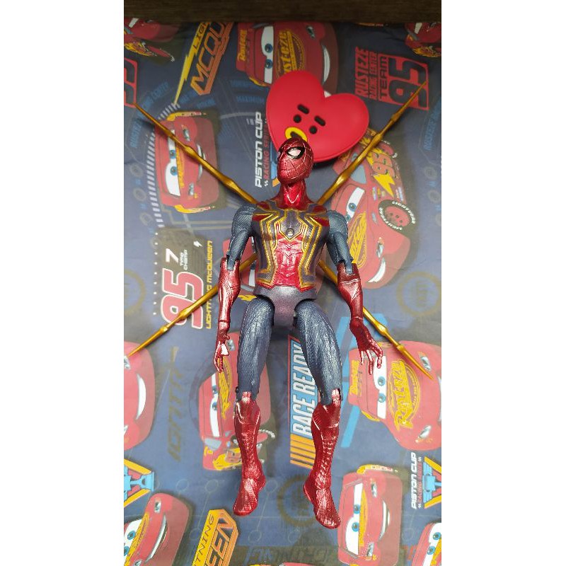Action figure Iron Spiderman Avenger