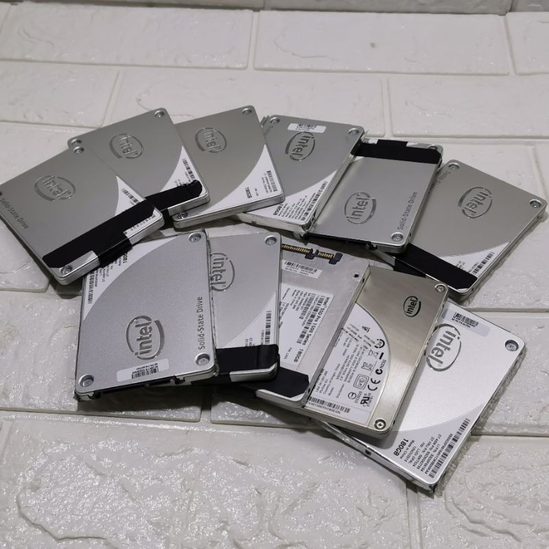 Ssd Intel Sata 180GB 2'5inch SUPER FAST dan Muluss Serta Murah meriah