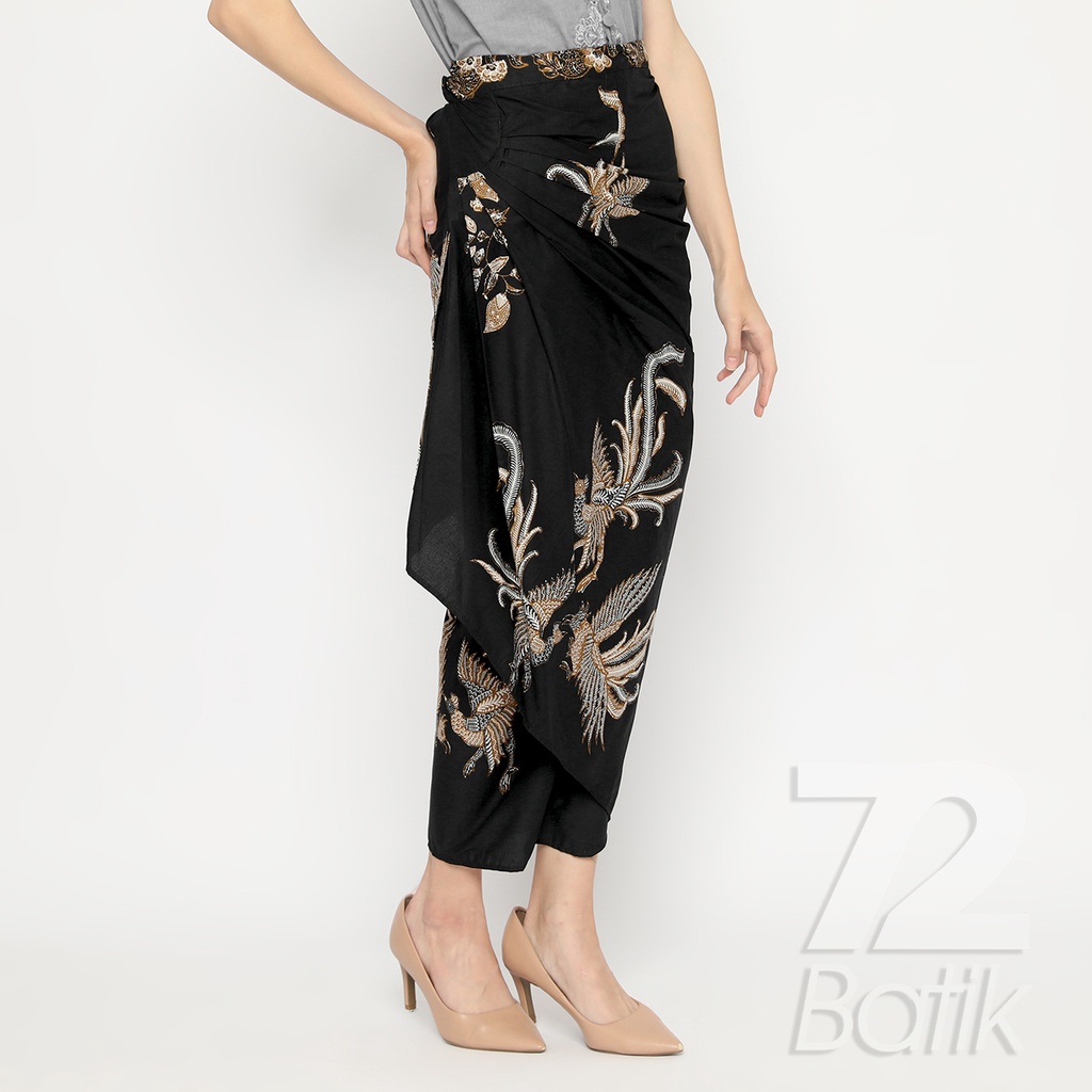 ROK BATIK SPAN Skirt Lilit Kebaya Instan Modern Wanita Motif Burung Warna Hitam 721031 CAP 72 - Rok Batik Lilit Bawahan Skirt Kamen Kebaya Songket Batik Panjang Plisket Span Instan Jadi Bali Lembaran Premium Modern Untuk Wanita Kondangan