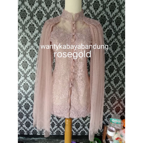 Kebaya pengantin/tunangan/wisuda murah