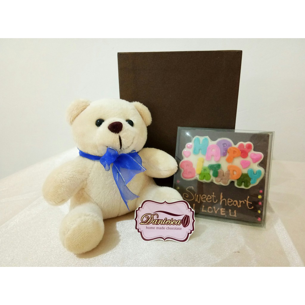 

.Paket coklat boneka - Chococard PS2 Happy Birthday Dan Boneka Teddy Bear Cowo 15 Cm ( ds bgr )