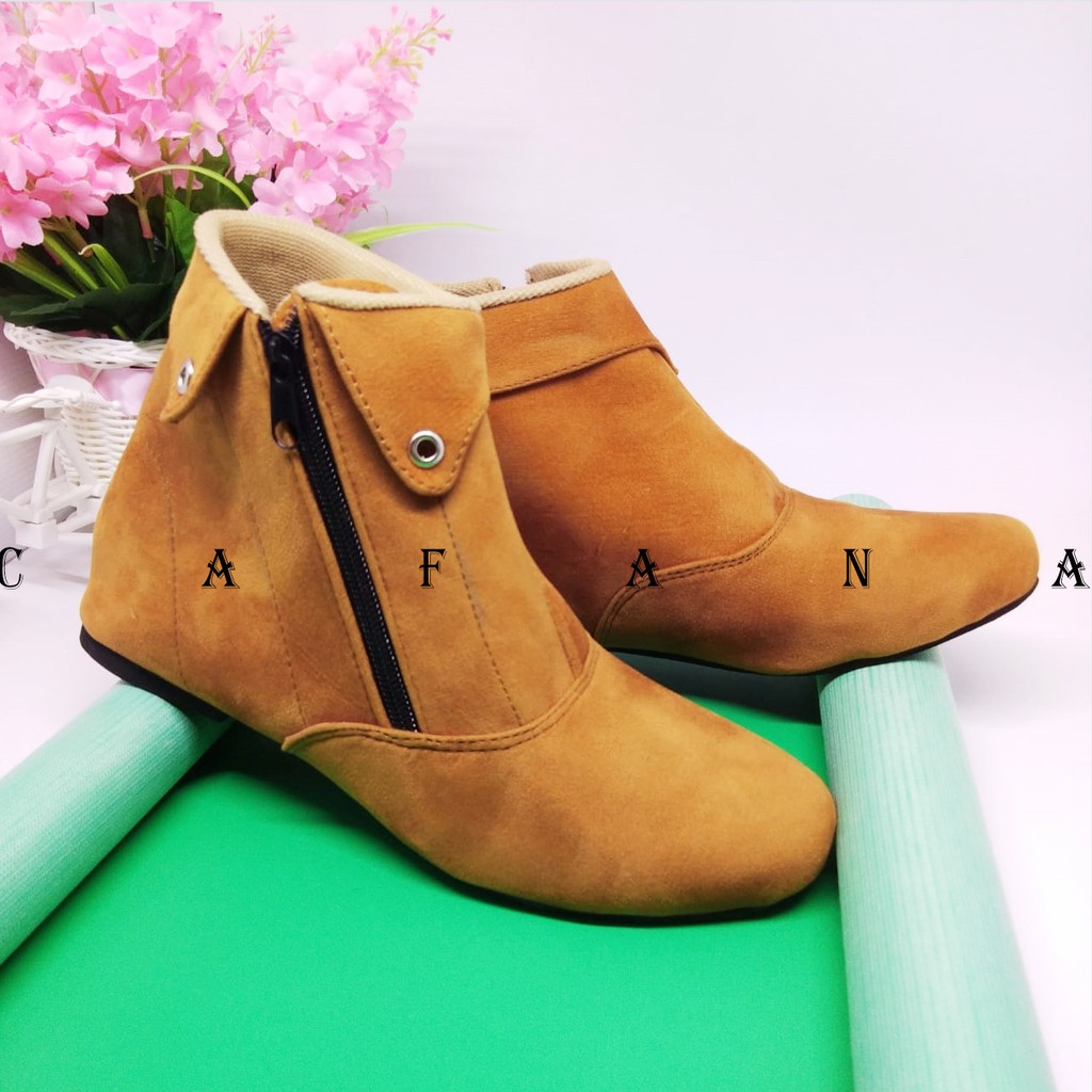 BEST SELLER Sepatu Boot Wanita / Boots Korea SBO90 Boots &amp; Ankle Boots