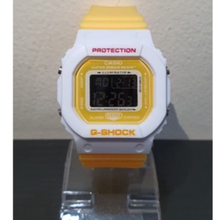 TERLARIS!!!JAM TANGAN PRIA G-SHOCK CASIO DW 5600 GS CASIO SEGI WARNA HITAM ANTI AIR DIGITAL one piece dw bunga dw loreng full hitam best seller ready stock TERIMA COD BAYAR DITEMPAT-KUNING-PUTIH