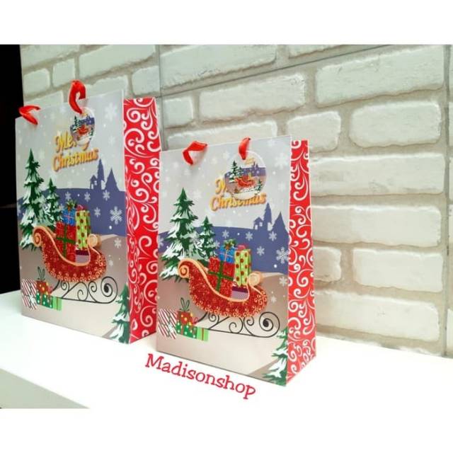 Paper Bag Besar Merah Kantong Kado Santa Tas Sovenir Kado Natal Murah