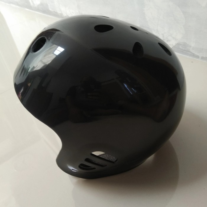 HELM SKATEBOARD RAFTING SEPEDA PARALAYANG