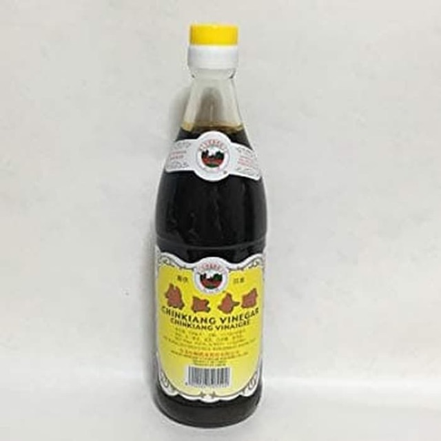 GOLD PLUM CHINKIANG VINEGAR CUKA HITAM 550ml