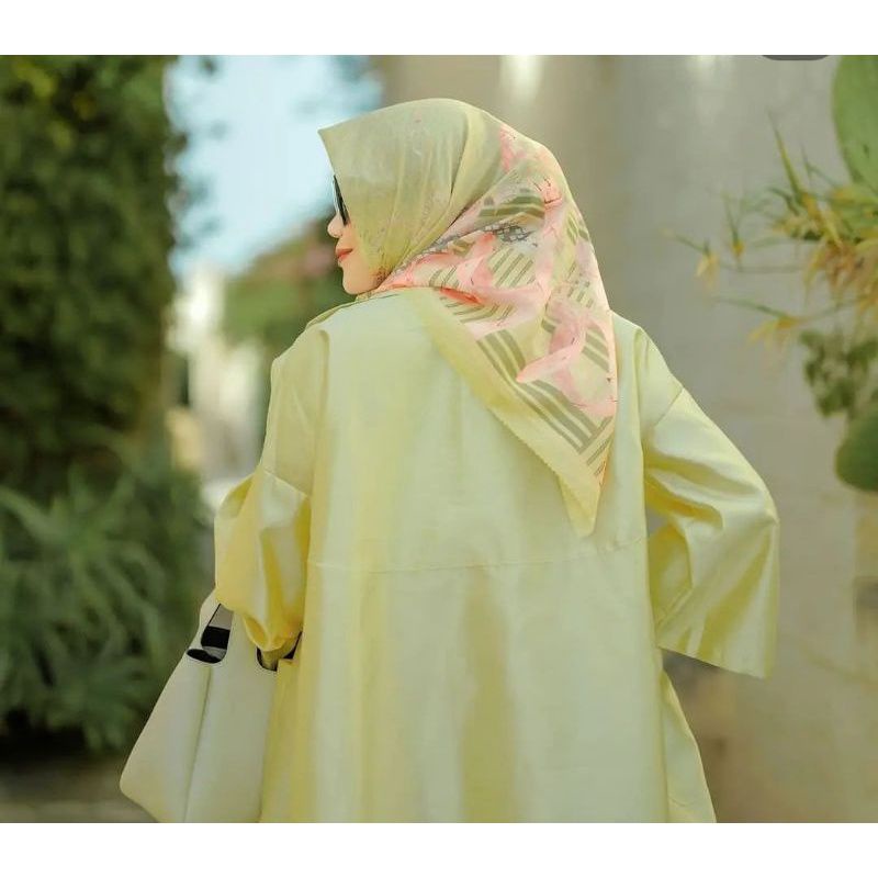 CHAIN 2 SERIES VERDE BUTTONSCARVES