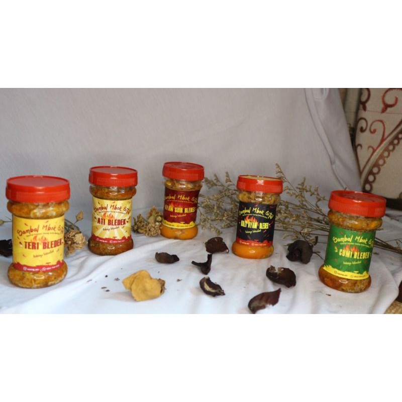 

SAMBAL BLEDEK/SAMBAL PEDAS/SAMBAL MBOK GITUL/SAMBAL INDONESIA
