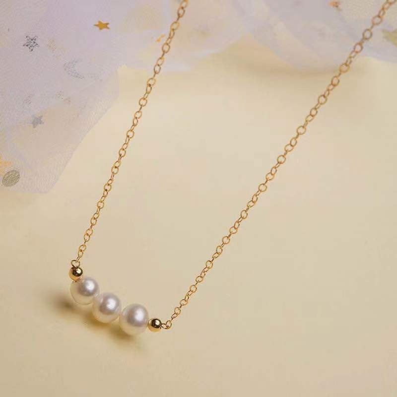 Korean Pearl Necklace Girls Exquisite Ins Simple Clavicle Necklace Fashion Accessories Gift Sweet Heart Jewelry