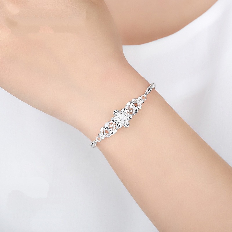 Gelang Desain Butterfly Love Flower Bauhinia Bahan Stainless Steel Warna Silver Untuk Wanita