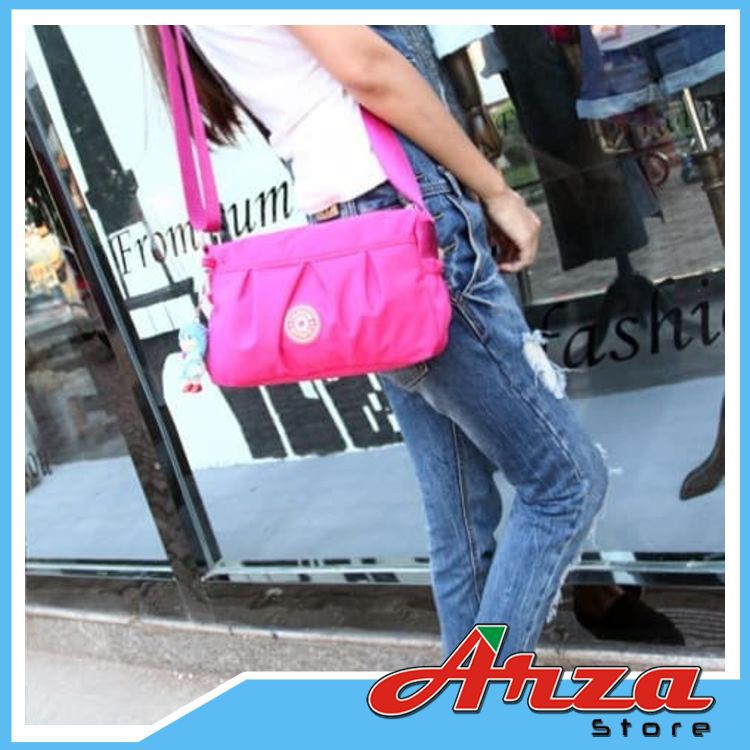 M035 Autumm Doll Women Sling Bag Tas Wanita Tas Selempang Cewek Tas Slempang Wanita Bahan Nylon