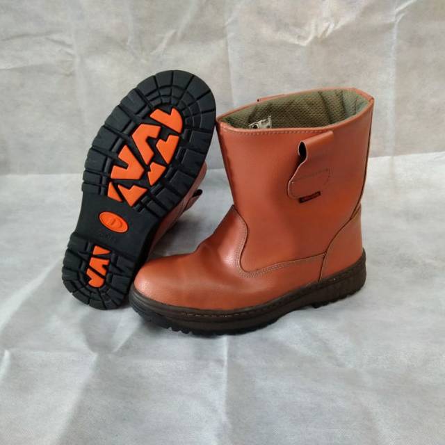 Safety Shoes Boot Sepatu Kerja Proyek Unicorn Outsol Ruberr Non Expired