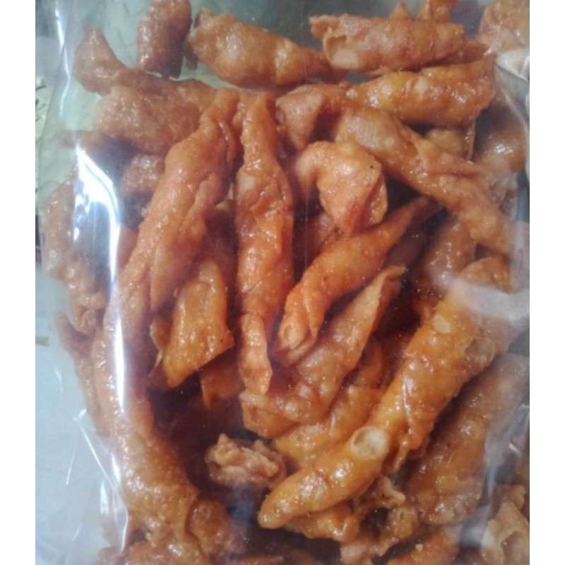 

Cemilan kacang umpet/kacang sembunyi