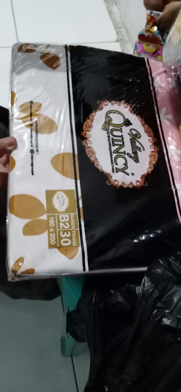 Sprei Premium Vallery Quincy Uk. King (180x200x30) Dan Uk. Queen (160x200x30) Motif Bernuansa Coklat