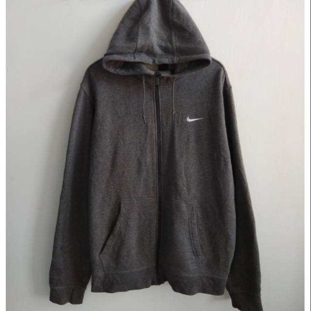 nike small logo hoodie