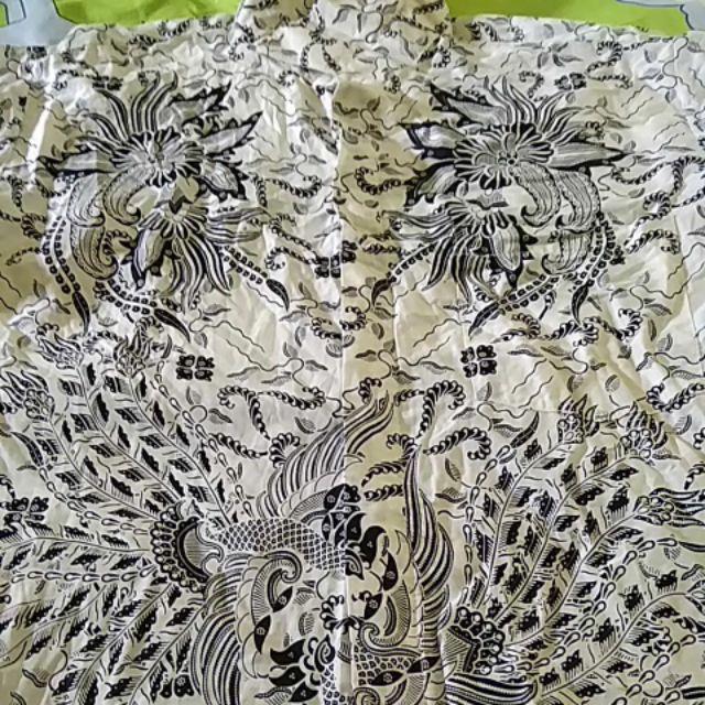 Hem Pendek Danarhadi