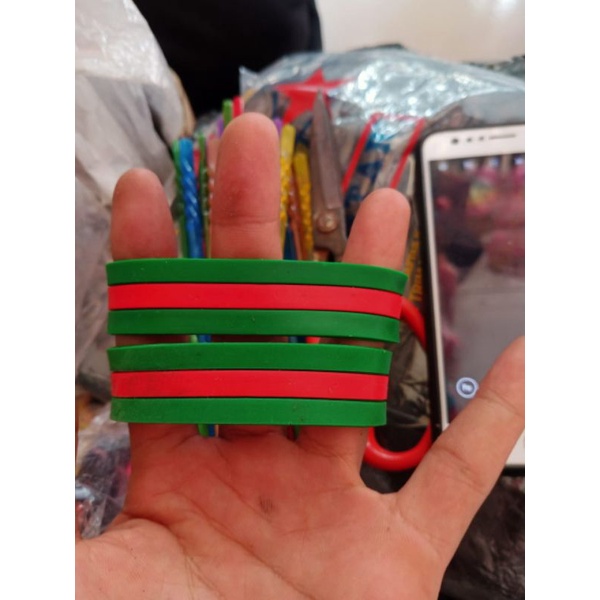 Gelang karet motif GUCCI