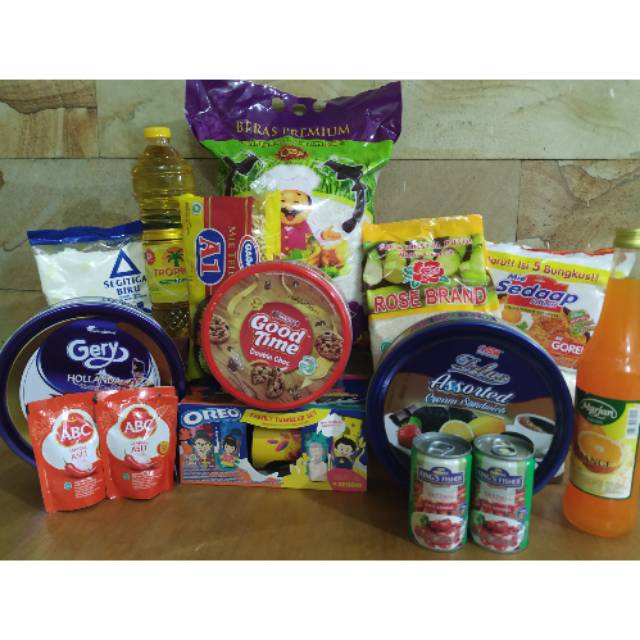 

Paket Sembako Beras 5 Kg / Paket Lengkap / Paket Keluarga