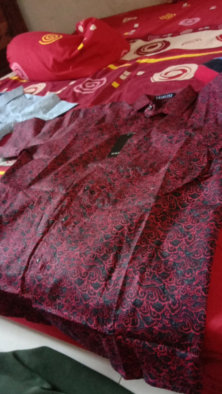 [gridline - R101 White Grey] Kemeja Batik Pria Katun Lengan Pendek Regular Modern