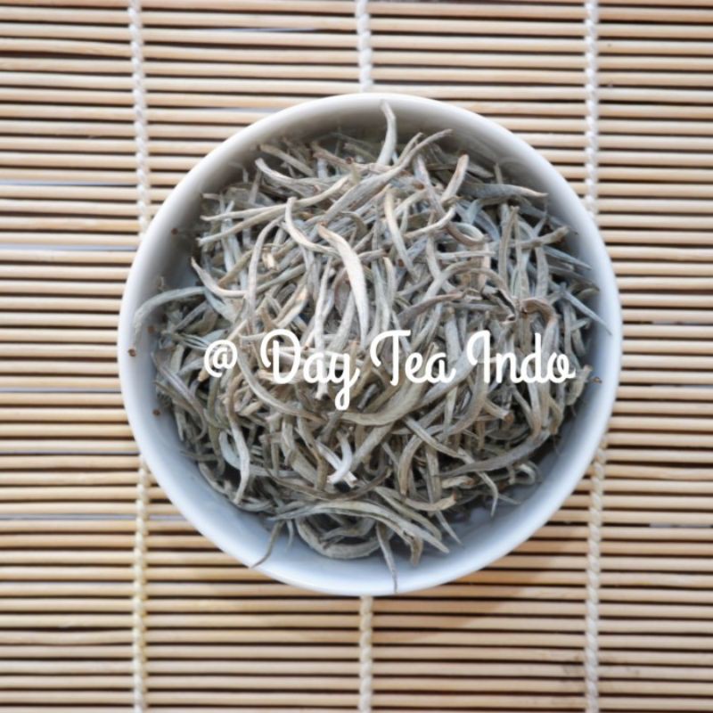 

white tea silver needle premium / teh putih premium / teh diet dan kesehatan