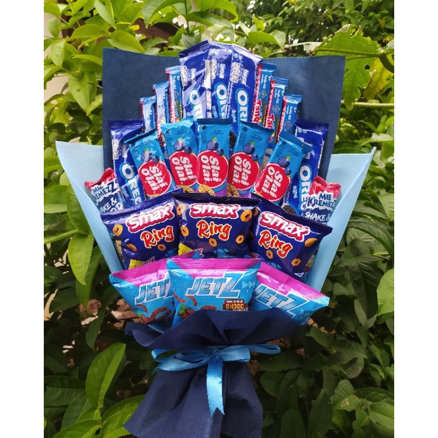 

(B) buket Snack murah bagus lucu buket ulang tahun wisuda sidang anniversary hadiah pacar