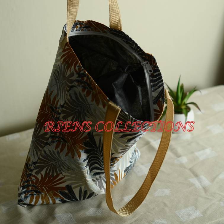 TOTEBAG KANVAS MOTIF FLORAL PALM ORANGE. TAS JOGJA. SOUVENIR JOGJA. Riens Collections