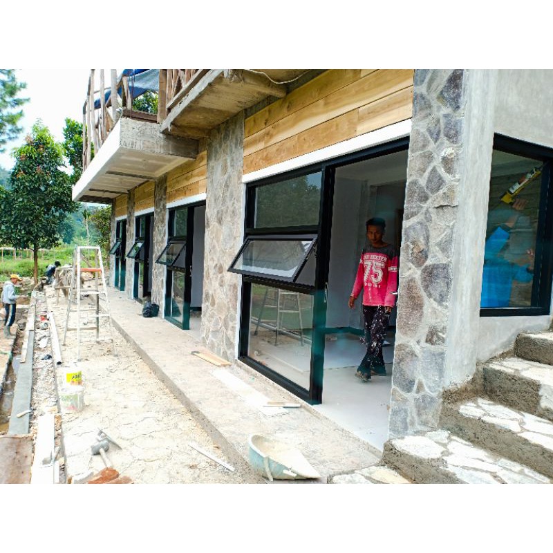 alumunium : kusen pintu jendela