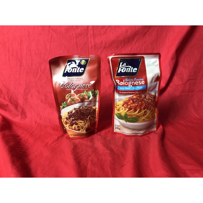 

pasta bolognese spagheti la fonte original dan chicken flavor / rasa ayam