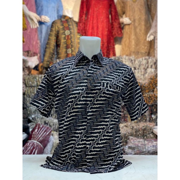 COD//KEMEJA BATIK//KEMEJA BATIK LENGAN PENDEK//KEMEJA BATIK COUPLE HITAM, PUTIH//TERLARIS