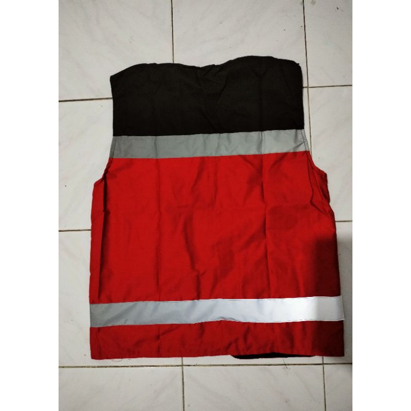 ROMPI SAFETY BAHAN DRILL MERAH HITAM PAKAI FURING BERLOGO K3 BENDERA SCOTLIGT 5CM