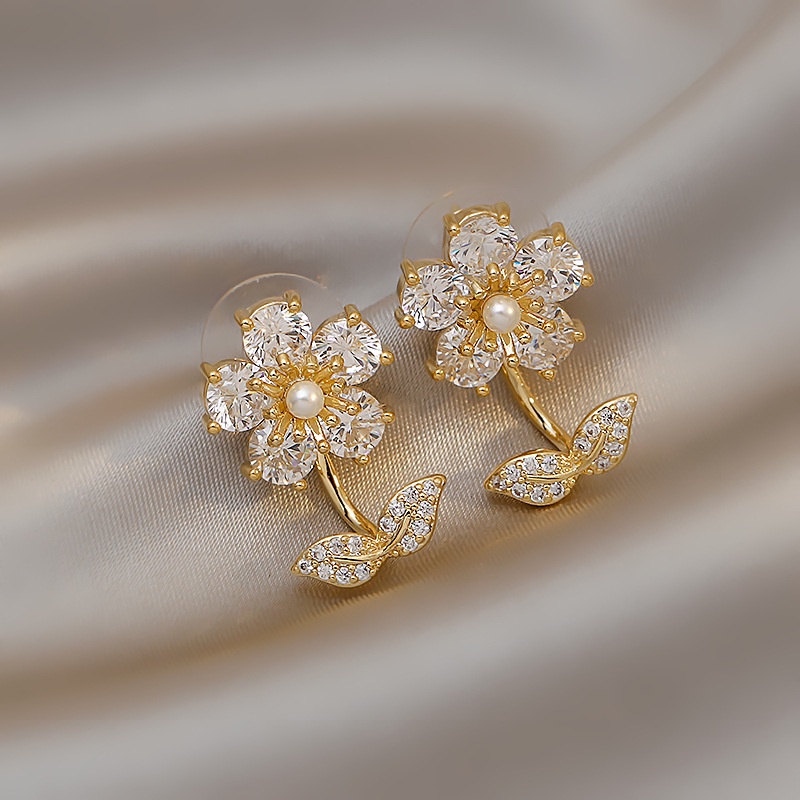 Anting-anting bunga kristal gaya korea sederhana fashion elegan