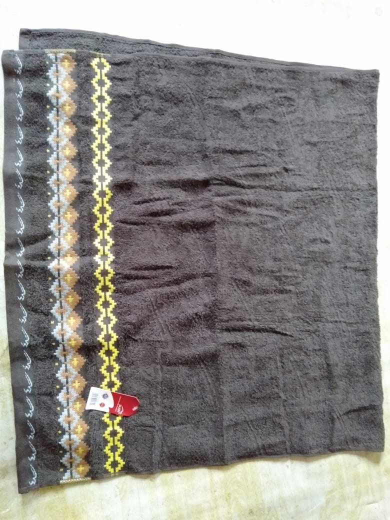 Handuk Dewasa Ukuran 70x140 Merah Putih Motif Terlaris Termurah