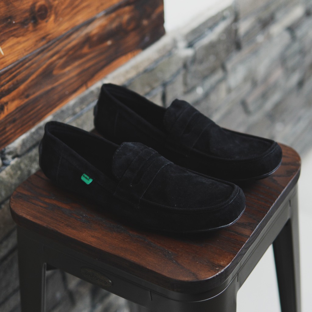 MS SHOP - Bayar Dirumah - Kickers Jevlin Moccasin Suede Hitam Keren Sepatu Slip On Pria Selop Gaya