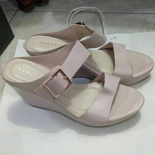 Vincci wedges