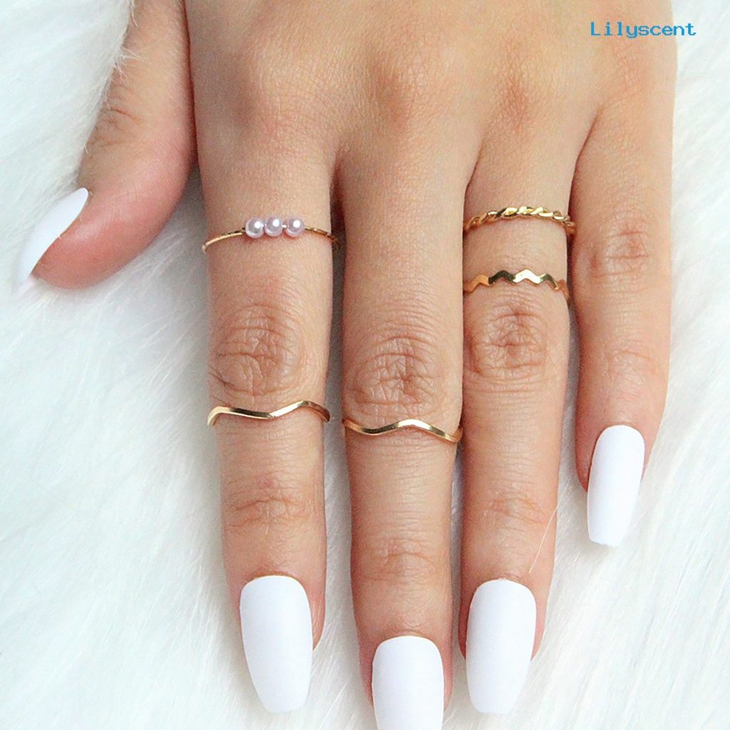 5pcs / set Cincin Buku Jari Aneka Bentuk Warna Silver Untuk Wanita